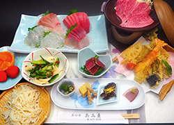 あみ貞