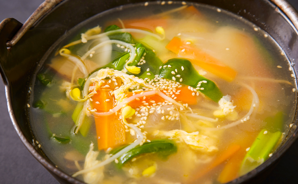 濱田屋の焼肉会席「賑わい」のスープ